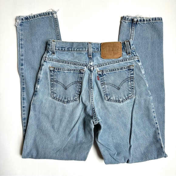 Levi’s 550 90s Vintage Women’s Jeans Relaxed Fit Tapered Leg 27 - Picture 1 of 16